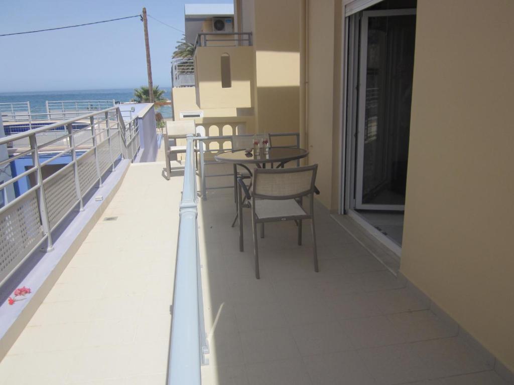 4S Beach Superior Apartments Stalida Oda fotoğraf