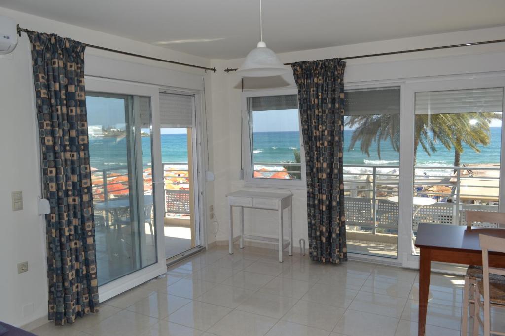 4S Beach Superior Apartments Stalida Dış mekan fotoğraf